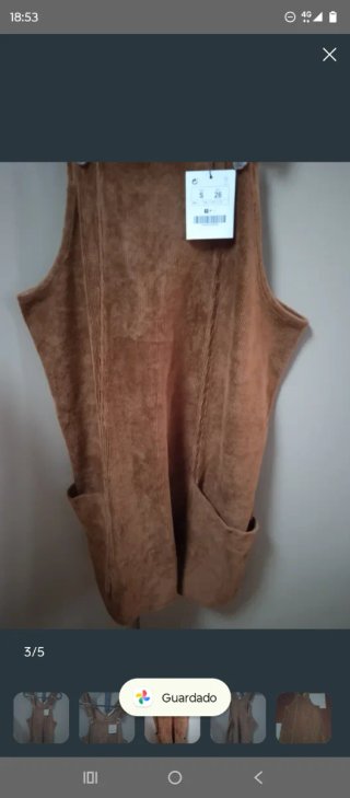 Peto marrón talla S. Ropa chica