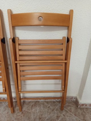 Sillas plegables de madera Ikea