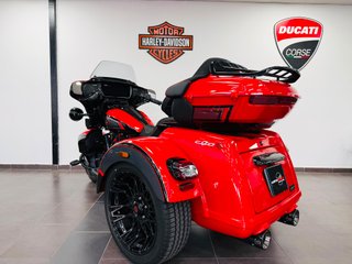 Harley Davidson CVO Street Glide Trike