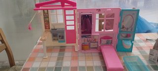Casa delle bambole tipo Barbie