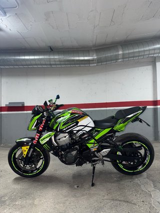 KAWASAKI Z750 2008