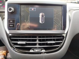 Peugeot 208 2015