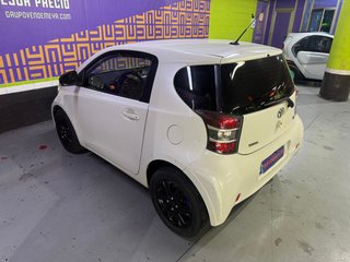 Toyota iQ 1.0 68cv | Etiqueta C - Ideal Ciudad