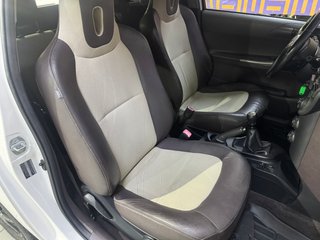 Toyota iQ 1.0 68cv | Etiqueta C - Ideal Ciudad