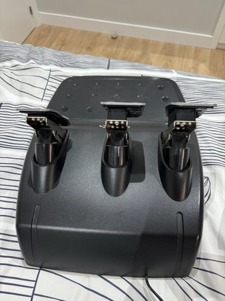 Volante Logitech Xbox/PC