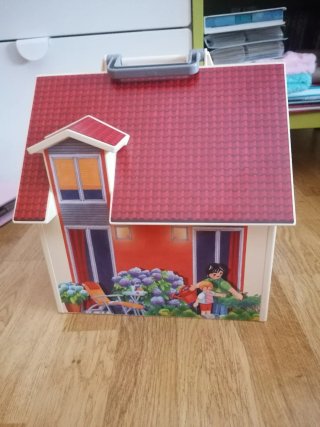 Casa Muñecas Playmobil y casa maleta de vacaciones