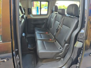 Volkswagen Caddy 2.0 tdi 150 cv 7 plz pegatina c 2