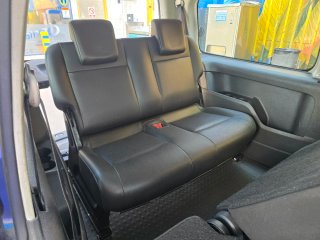 Volkswagen Caddy 2.0 tdi 150 cv 7 plz pegatina c 2