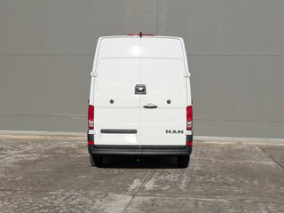 MAN TGE 3140 L4H2 FG3.5t 2.0TDI 140CV + NAVI + APERTURA DE PUERTAS 270º 2.0TDI 140CV