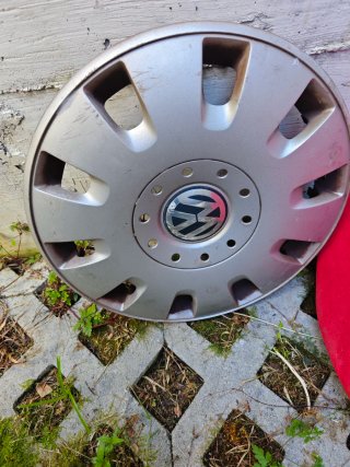 Tapacubos originales Volkswagen Caravelle 16