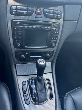 Mercedes-Benz  CLK 2005