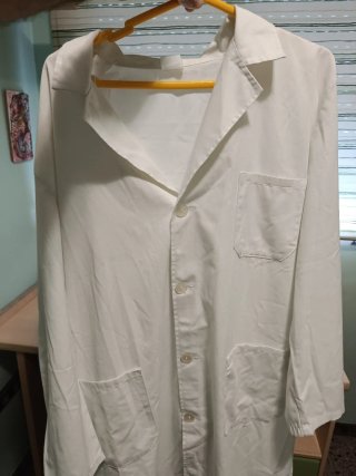 2 Batas Blancas Médico/Enfermero Talla 44