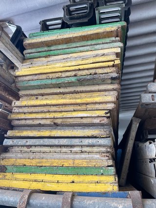 Herramientas de construcción y encofrado
