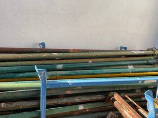 Herramientas de construcción y encofrado