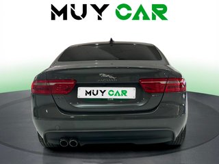 Jaguar XE 2.0 Diesel XE-Pure RWD 132 kW (180 CV)
