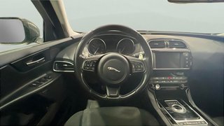 Jaguar XE 2.0 Diesel XE-Pure RWD 132 kW (180 CV)