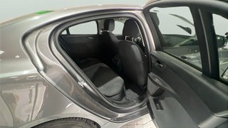 Jaguar XE 2.0 Diesel XE-Pure RWD 132 kW (180 CV)