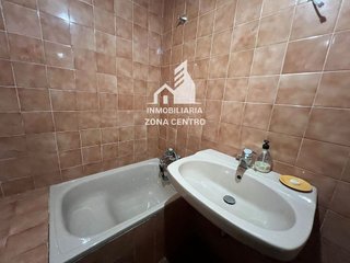 Piso en venta en Campo de la Juventud en Palencia