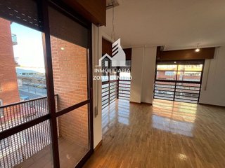 Piso en venta en Campo de la Juventud en Palencia