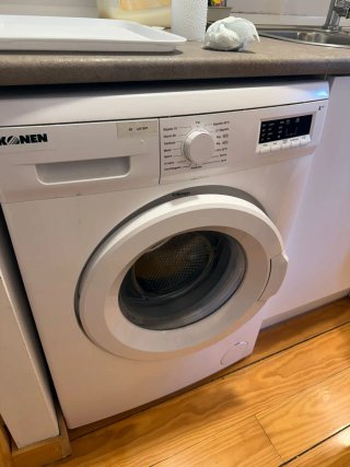 Lavadora KONEN LAV1007