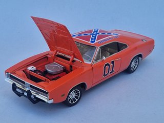 DODGE Charger "General Lee" - ERTL - Scala 1/18