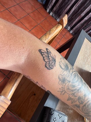 Tatuajes económicos