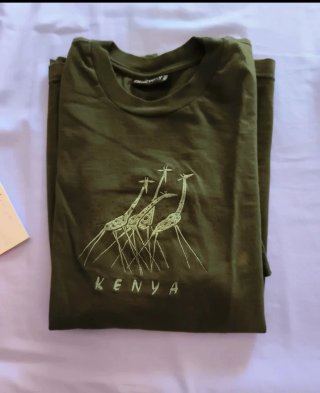 Lote 2 Camisetas CTF Safari Talla M y L y otra más