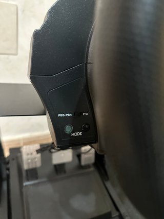 Volante Thrustmaster T300 RS