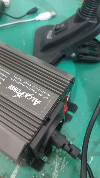 Inverter 12V DC a 230V AC 300W AlcaPower