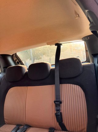 Lancia Ypsilon 2011