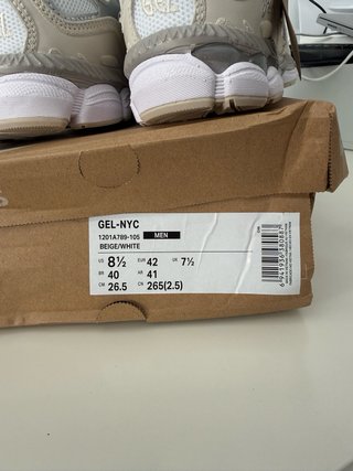 Asics Gel NYC Beige Talla 42 Nuevas