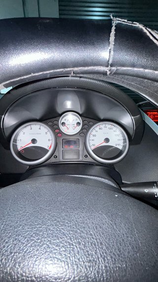 Peugeot 207 1.4 Gasolina X-Line – 2007 – 205.000 k