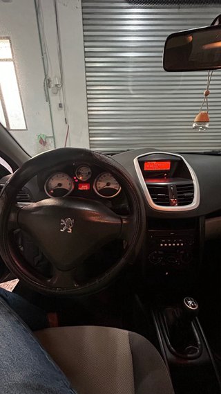 Peugeot 207 1.4 Gasolina X-Line – 2007 – 205.000 k