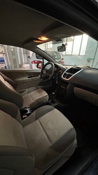 Peugeot 207 1.4 Gasolina X-Line – 2007 – 205.000 k