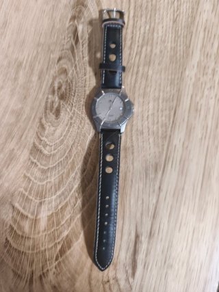Lotus Titanium Quartz Cadete