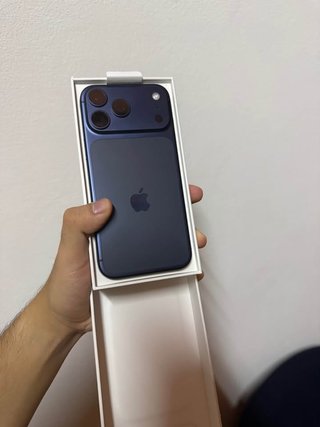 iPhone 17 Pro Max 256GB Azul Batería 100%