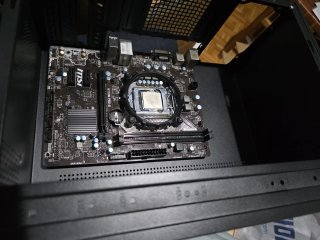 Scheda madre MSI H110M PRO-D + CPU+SCATOLA