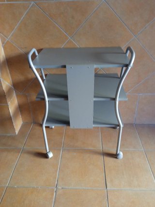Mesa auxiliar 3 estantes con ruedas