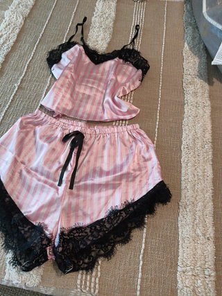 Pijama corto rayas rosa y negro Talla M