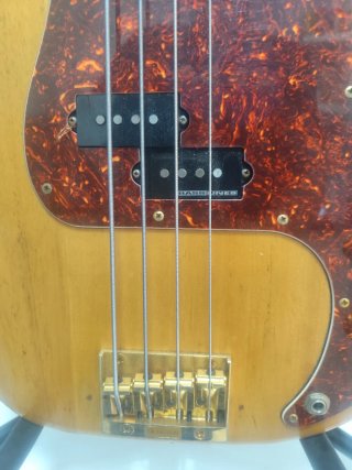 Bajo Eléctrico P-Bass Madera Natural