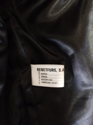 Chaqueta de piel marrón