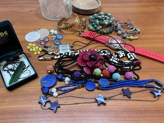 Tarro sorpresa joyas y bisutería