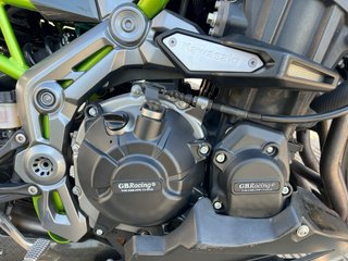 Kawasaki Z900 A2 Negra y Verde