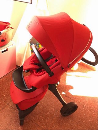 URGE!!! Carrito Stokke Xplory X Rojo