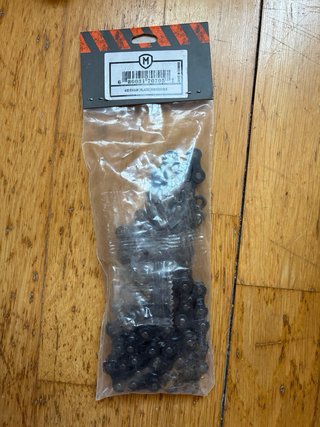 Cadena Mission 410 BMX Negra