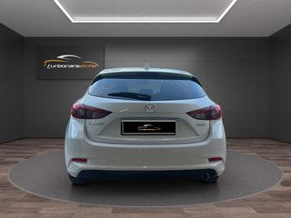 Mazda3 1.5 SKYACTIVD EVOLUTION