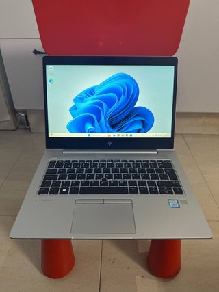 Ordenador portátil HP Elitebook i5 8 Generación