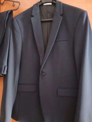 Traje azul marino, chaquetaTalla 52,Pantalón t 42