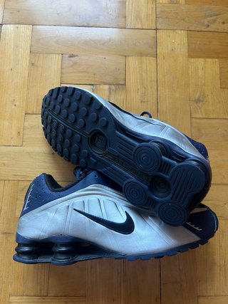 Nike Shox R4 Midnight Navy Talla 42.5