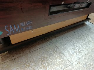 Mesa de billar SAM. 7 pies. Opción patas nuevas.